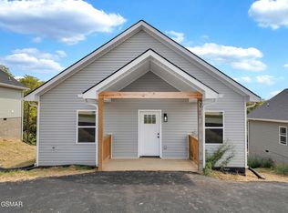 2709 Knoll Run Ct, Sevierville, TN 37876