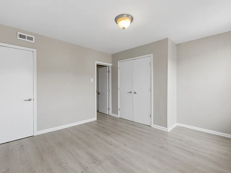 2340 S Hutchinson St — Photo 3