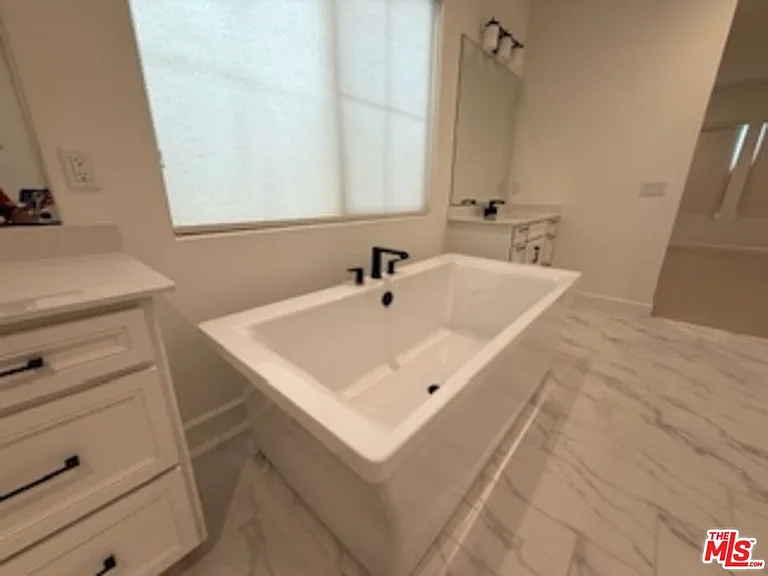 11763 Quailrun Ct — Photo 10