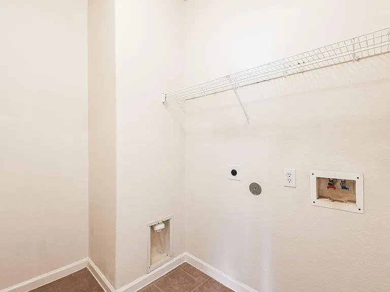 2029 Creek Run Dr — Photo 24