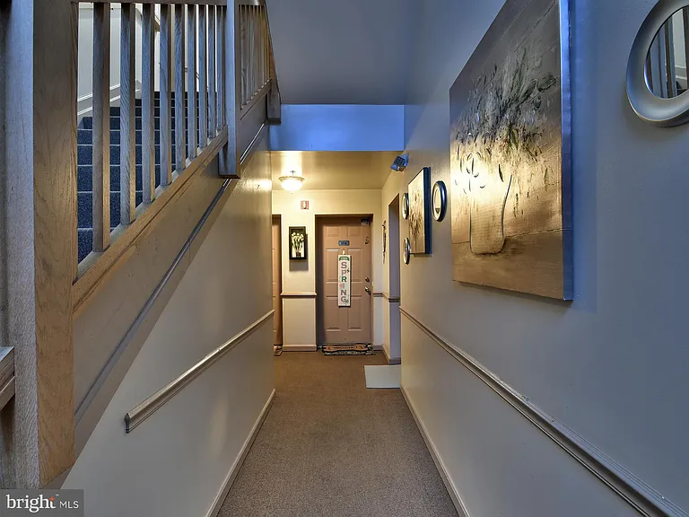 9720 Lake Pointe Ct #102 — Photo 4