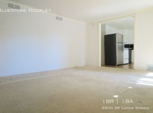 6900 SW Canyon Ter APT 4, Portland, OR 97225