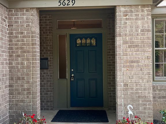 3rd image of 5629 Norwaldo Ave