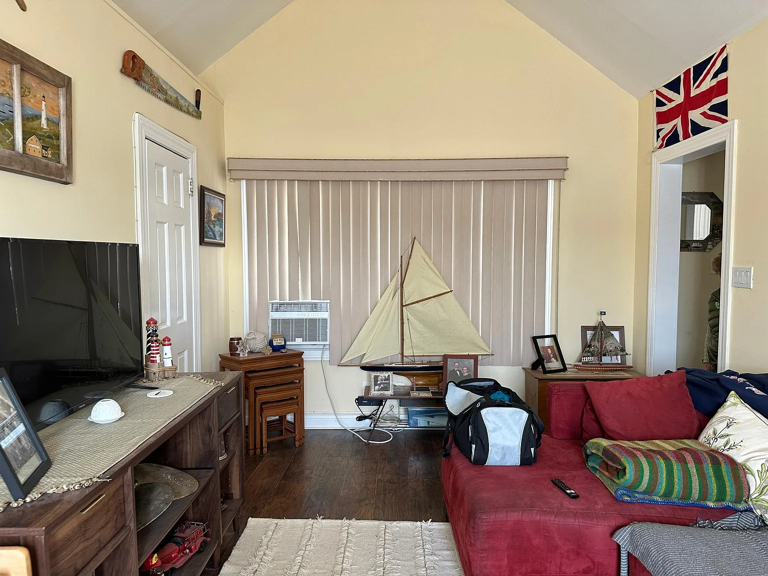 1 bed, 700 sqft, $2,950 — Photo 3