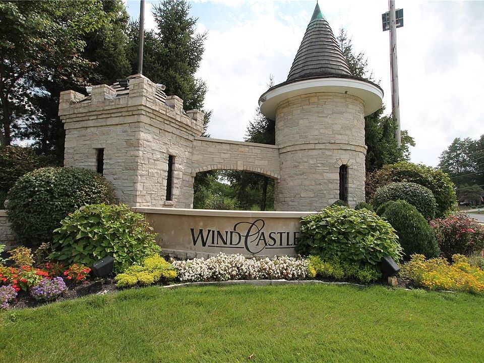 1st image of 49 Castle Lake Ct