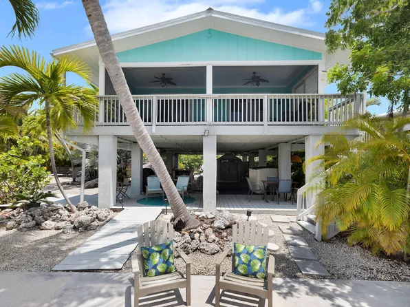 29114 Cedar Dr, Big Pine Key, FL 33043