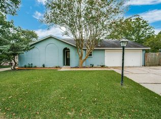 15522 Edenvale St, Friendswood, TX 77546