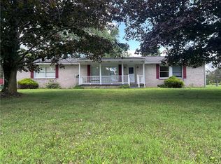 2318 Hillsville Rd, Edinburg, PA