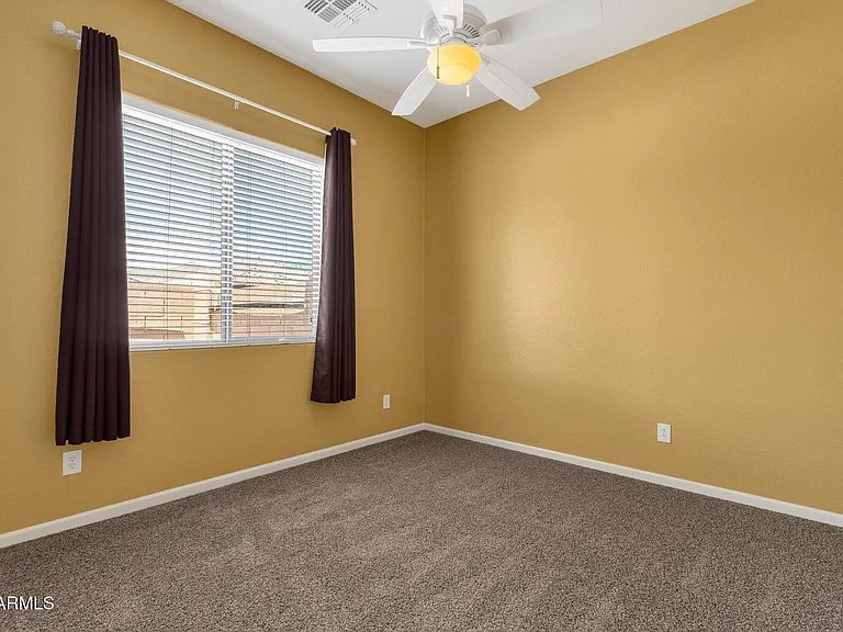 2403 E Robb Ln — Photo 26