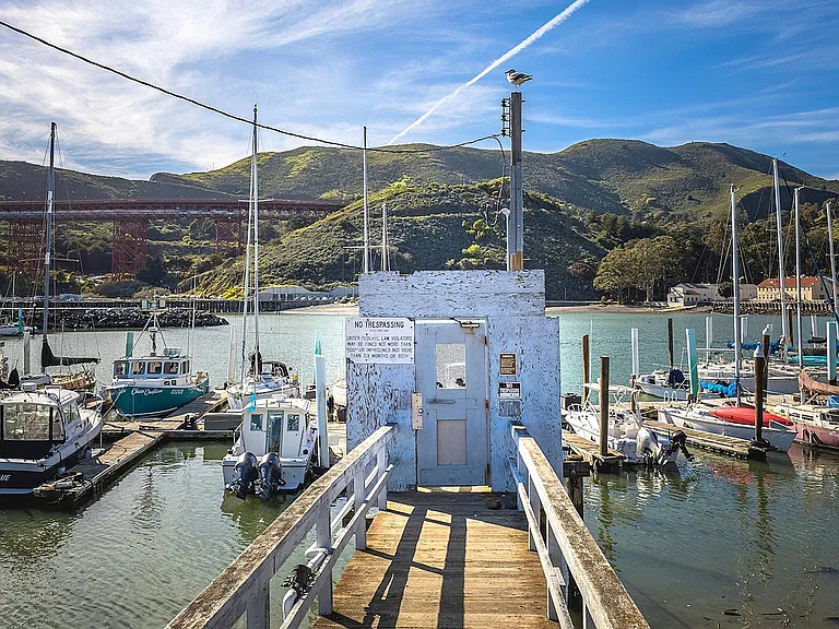 Sausalito Harbor Living | Summit at Sausalito Apartments