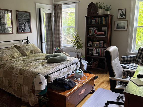 3rd image of 34 Morningside Rd #1