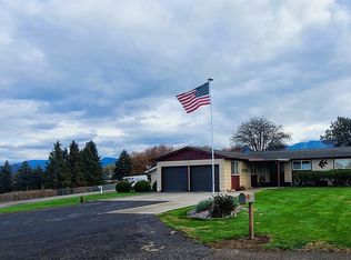 300 Bayshore Dr, Polson, MT 59860