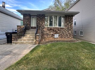 10645 S Sawyer Ave, Chicago, IL 60655