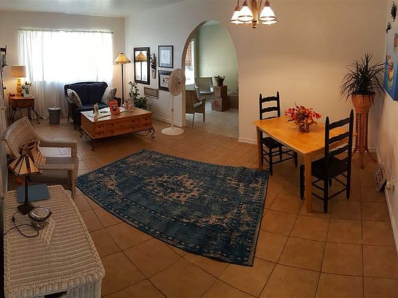 3rd image of 3305 Encanto Dr