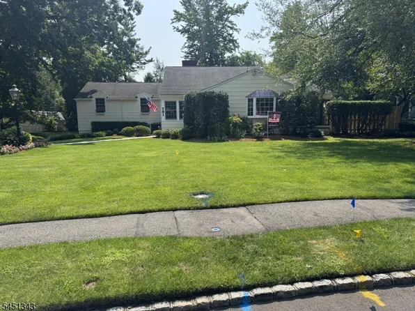 791 Knollwood Ter, Westfield Town, NJ 07090