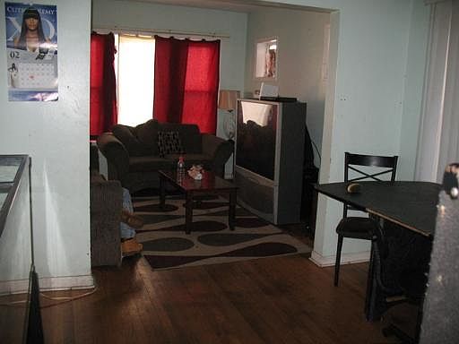 3rd image of 2322 N Harlem Ave