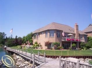 3763 Riverview Ter N, East China, MI 48054