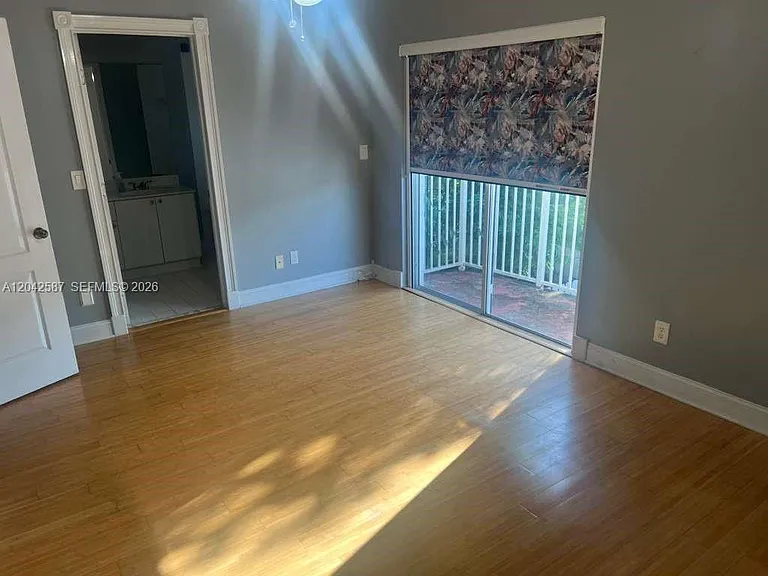 2825 SW 127th Way — Photo 8