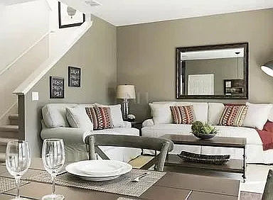 4 bed, 1694 sqft, $2,475 — Photo 3