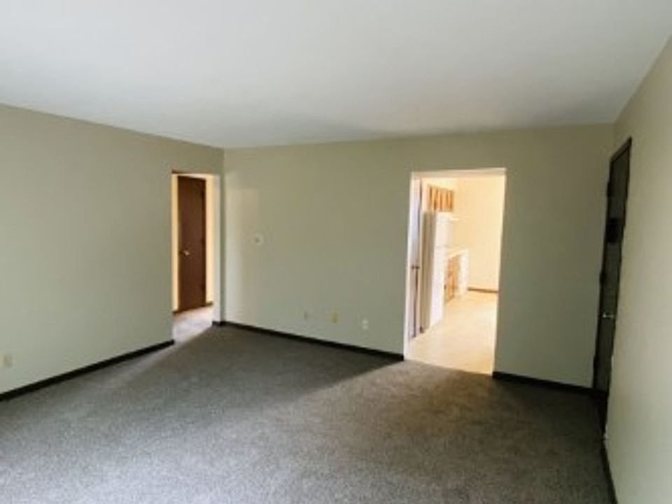 Building Photo 5