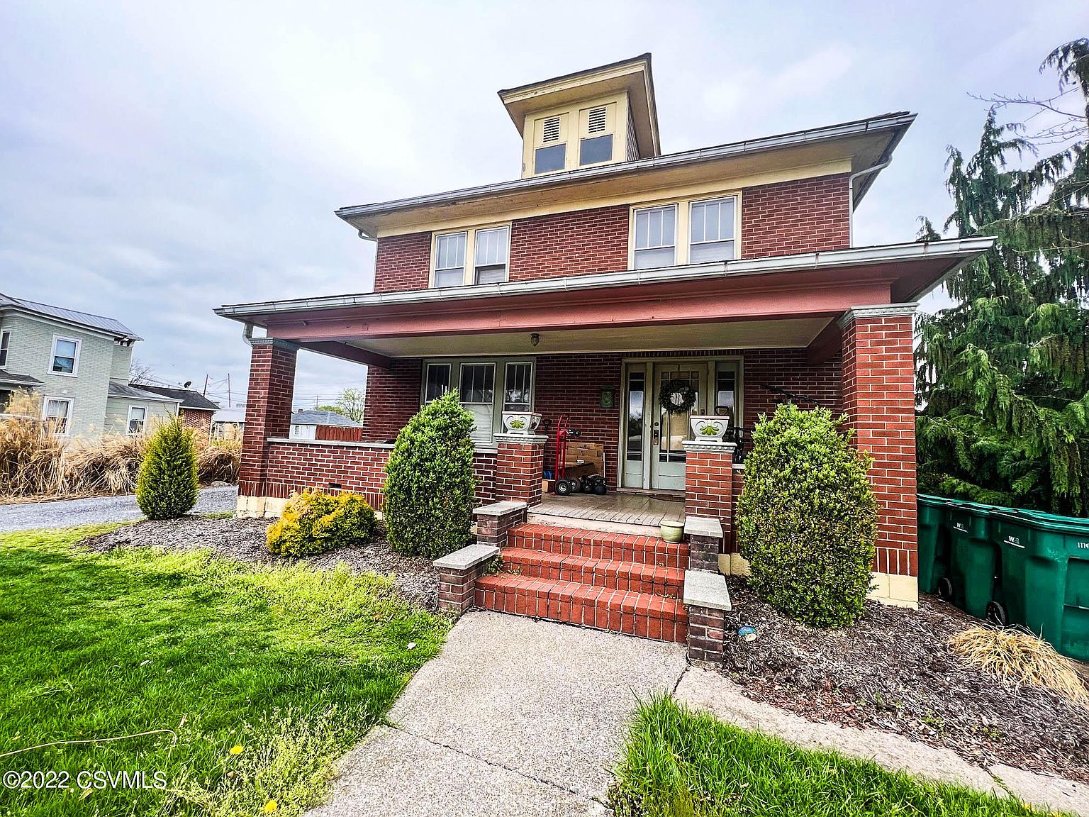 326 N Market St, Selinsgrove, PA 17870 Zillow