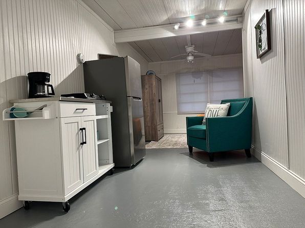 5621 County Road 17 S