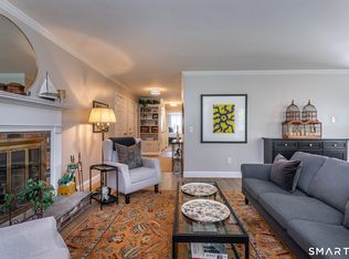 80 N Main St #4A1, Kent, CT 06757