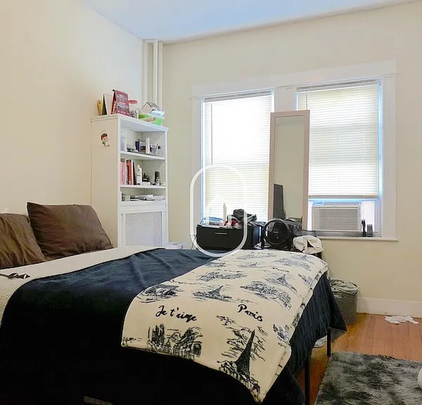 209 Winchester St #1 — Photo 9