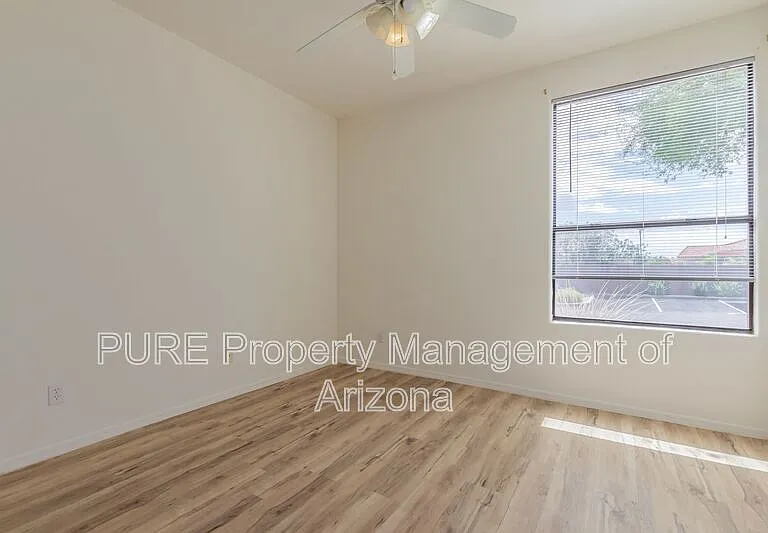 9151 W Greenway Rd #152 — Photo 20