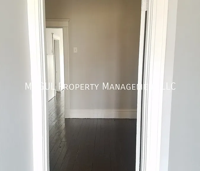 3116 Keokuk St #1F — Photo 9