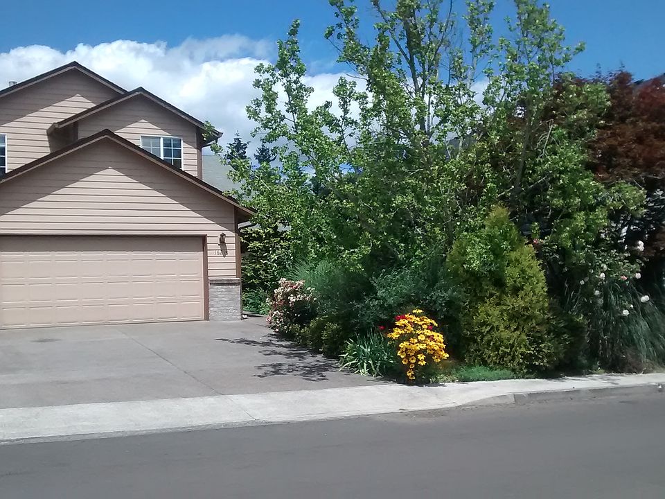Street View of Front