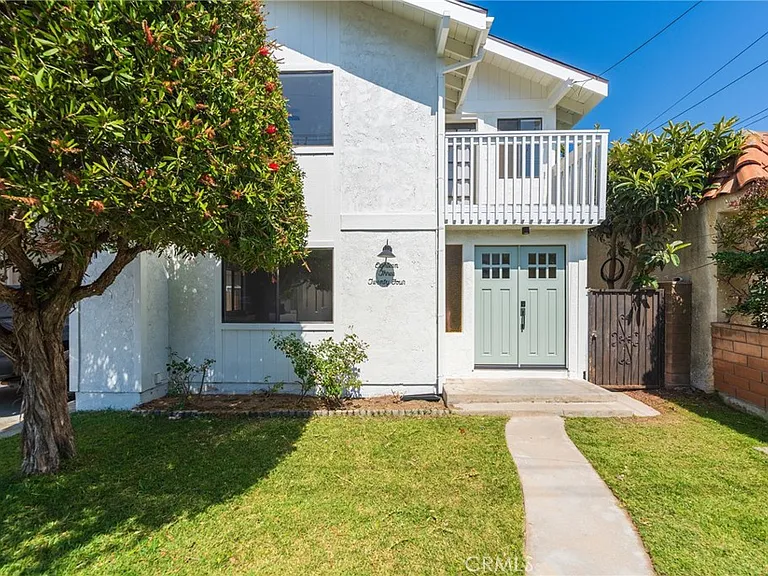 18324 Mansel Ave — Photo 2
