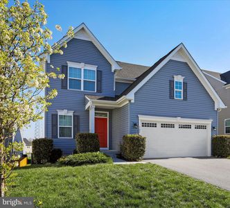 125 Quebec Ct, Falling Waters, WV, 25419