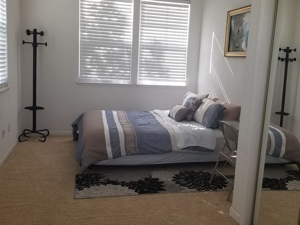 1st image of 7027 Honeycastle Dr