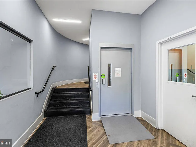 5300 Holmes Run Pkwy #1210 — Photo 33