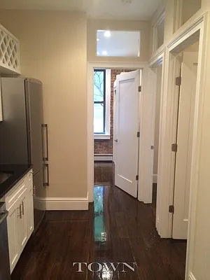 Rented by Town Residential | media 34