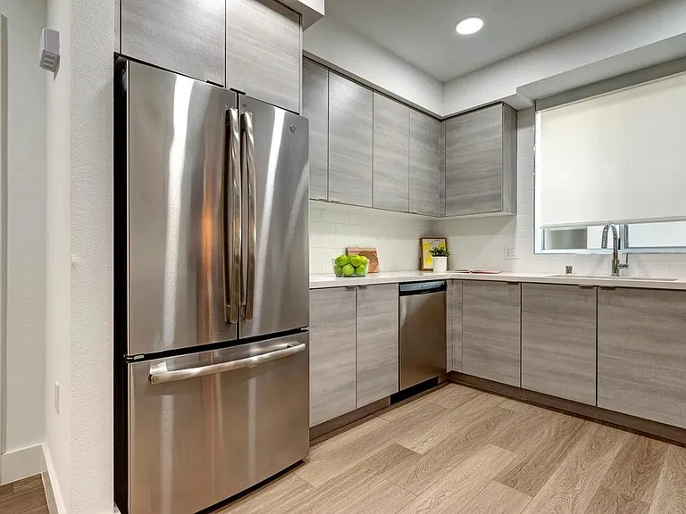 1330 Federal Ave #308 — Photo 17