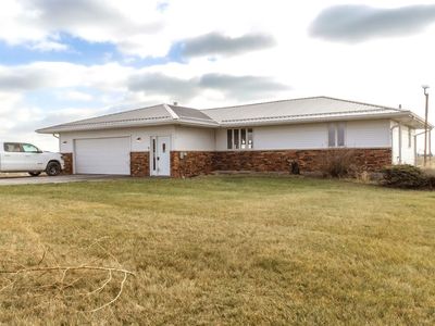 490 450th Ave, Grinnell, IA, 50112