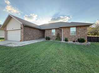 403 S Walker Ln, Fair Grove, MO 65648