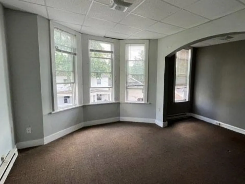 425-427 Taylor Ave #1