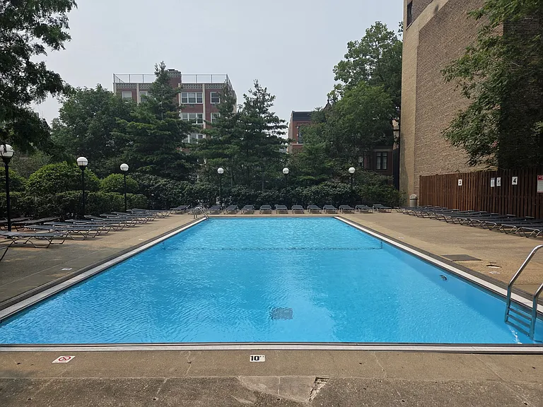 2020 N Lincoln Park W #23D — Photo 14