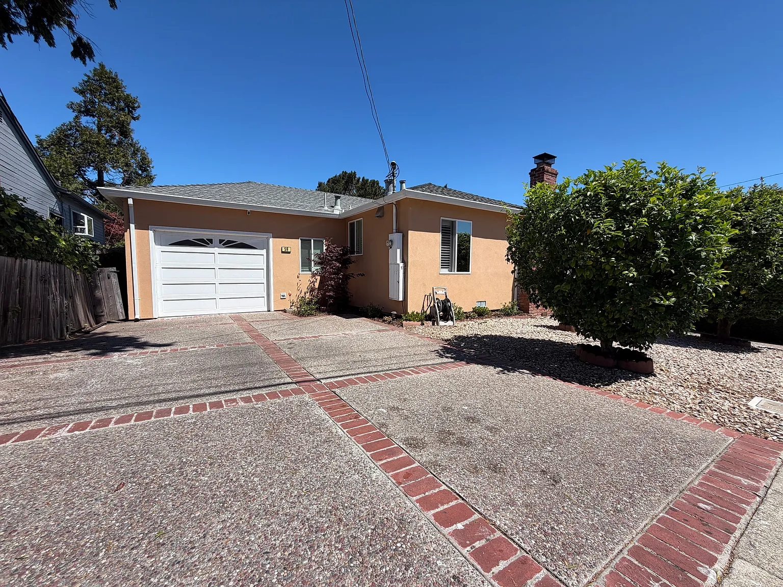 4 bed, 1310 sqft, $6,995 — Photo 1