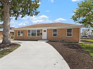 8331 W Gunnison St, Norridge, IL 60706