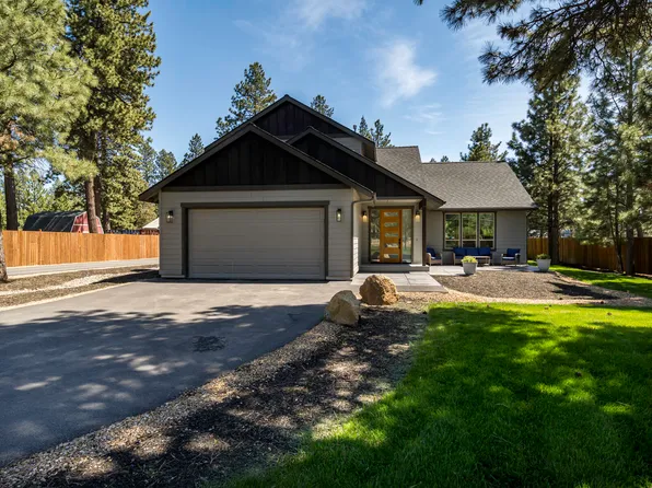 19533 River Woods Dr, Bend, OR 97702