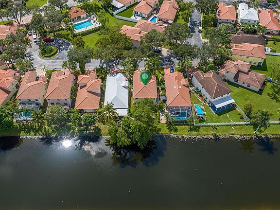 4th image of 6355 NW 39th Court