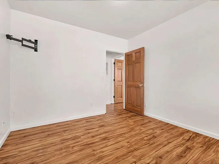 4234 Highland Glen Way — Photo 7