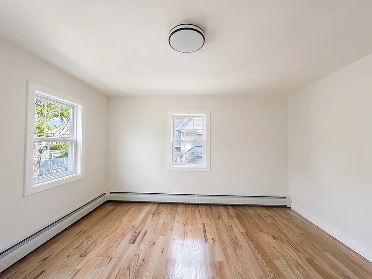 10 Pearl St #2 — Photo 19