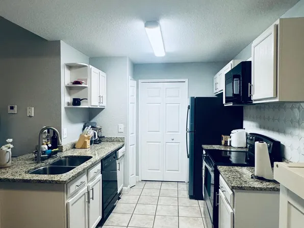 8915 Latrec Ave, Orlando, FL 32819
