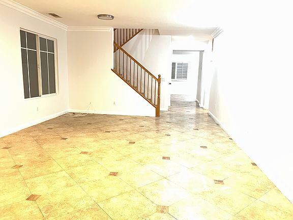 5th image of 2480 N Cameo Ct