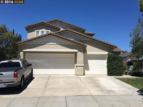 624 Aiello St, Pittsburg, CA 94565
